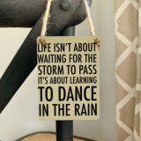 Send a cute message to your loved ones with this new and exclusive mini metal dangler