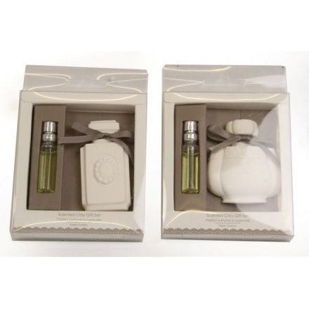 3 Assorted gift sets with scented clay decoration and scented liquid