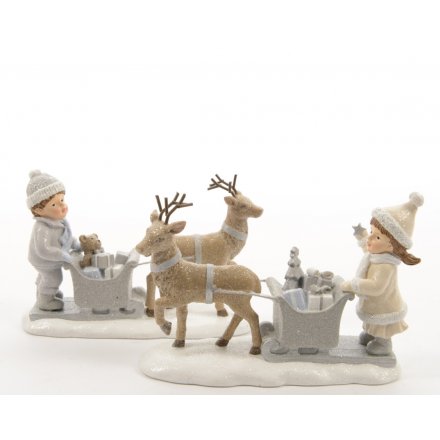 A beautifully detailed polyresin ornament with a dusting of glitter and soft festive colours.