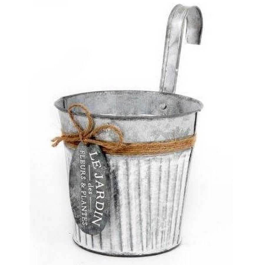 RR0265 / Metal Planter With Over The Fence Hook | 27443 | Interior ...