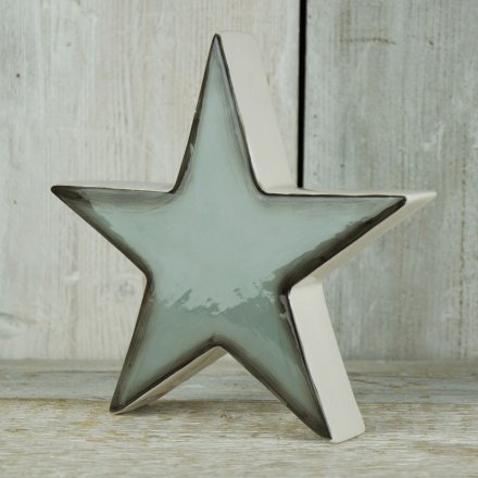 Grey Ceramic Star 16cm