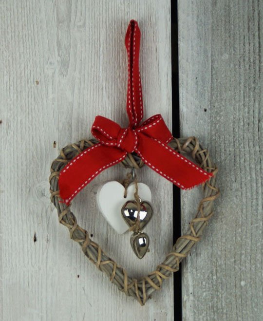 Hanging Heart With Metal Hearts Christmas Decorations / Hanging