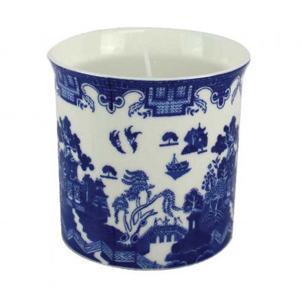 Blue Willow Candle Pot