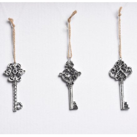 Antique Silver Hanging Keys 10cm