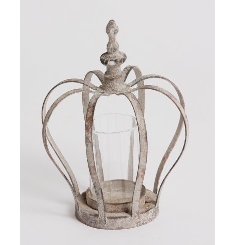 A rustic weather crown with a glass candle holder within the centre. A gorgeous feature item for a rustic display.