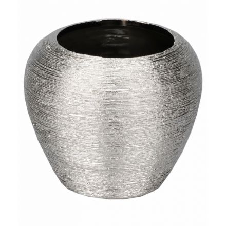  A chic and stylish silver textured vase ornament. 