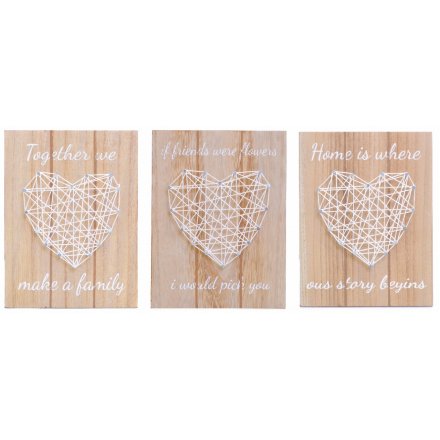 Set of 3 wooden plaques with a creative and stylish woven string art heart 