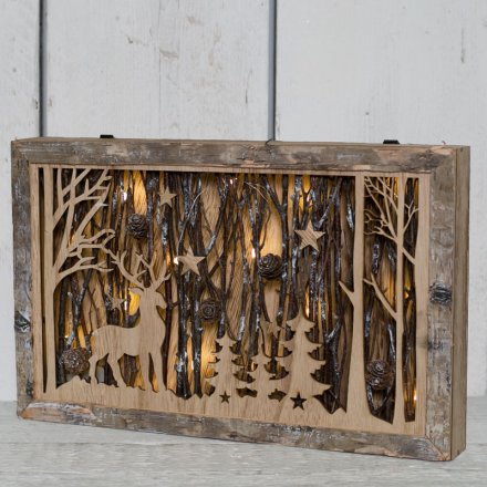  Stylish and distressed looking wooden scene, fitted with led lights and a variety of twigs and pinecones for an outdoor