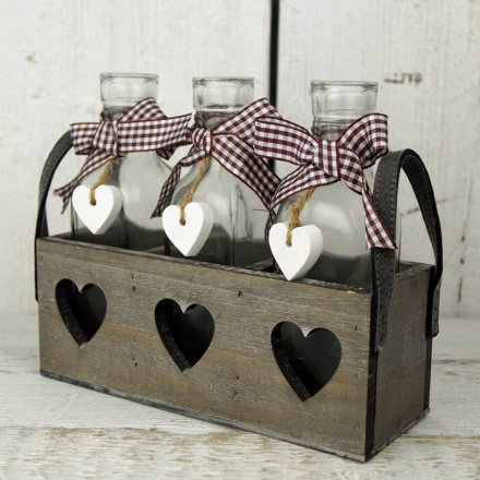 Wooden Heart 3 Bottle Tray