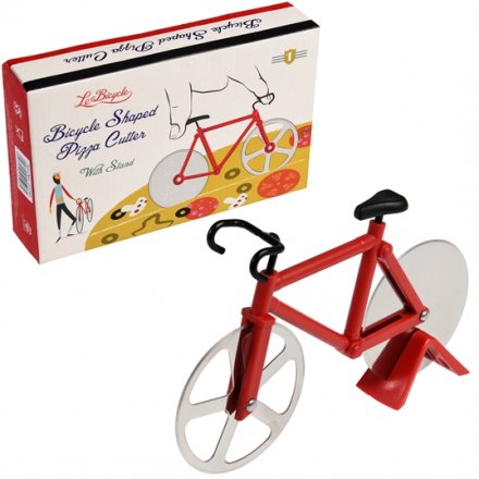 A unique gift item! This bicycle shaped pizza cutter with stand is from the popular Le Bicycle range.