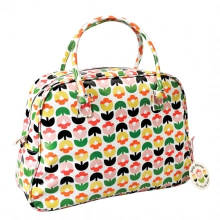 A pretty weekend bag with oilcloth material in the new and popular Tulip Bloom design.