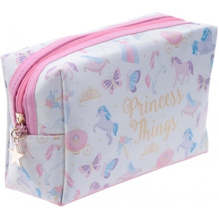 Travel in style with this quirky unicorn printed makeup / wash bag 