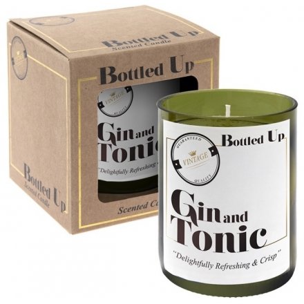 Let the tasty smell of a freshly poured Gin & Tonic seep into your home spaces with this vintage chic candle