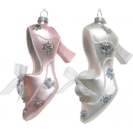 Bring a Pretty Pink touch to any home decor at Christmas time with this elegant assortment of hanging high heeled pumps 