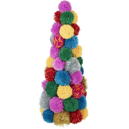  Switch up your traditional home decor this christmas with this absolutely fabulous themed pompom tree