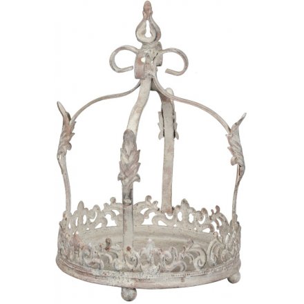  this decorative crown will be sure to look perfect amongst any additional home decor 