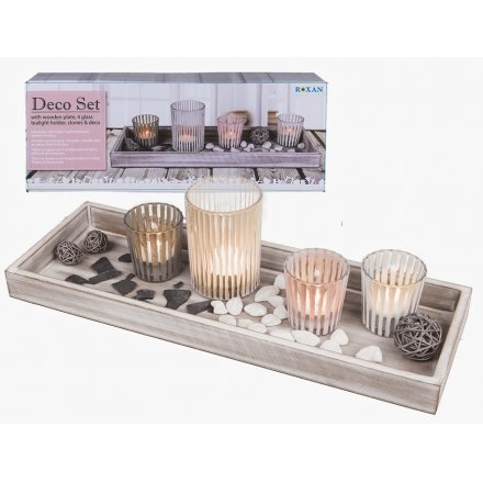 4 Tealight Holders & Decorative Wooden Tray