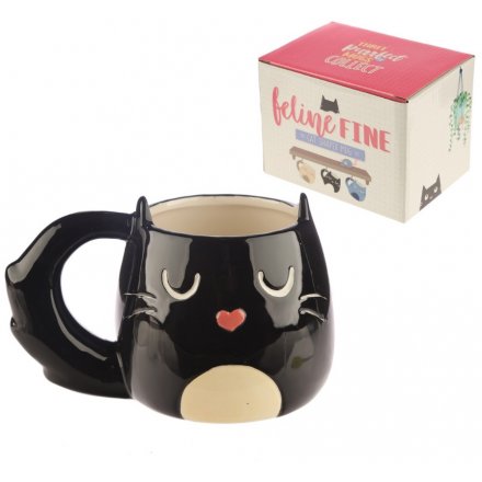  With its bushy black tail handle and added heart button nose, this fabulous feline themed mug is a must have! 