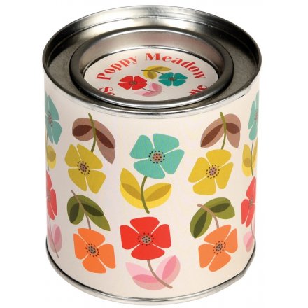 Bring the sweet scents of summer into your home interior with this indulgently scented candle in a tin 
