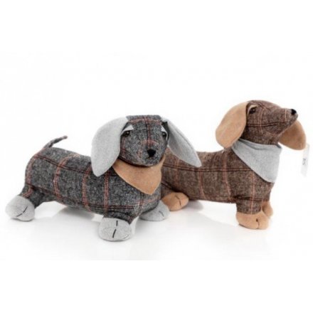  Bring a charming Country edge to your home interior with this sweet standing sausage dog doorstop 