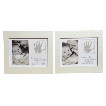 A beautiful white wooden photo frame with a lovely mother/father sentiment slogan.