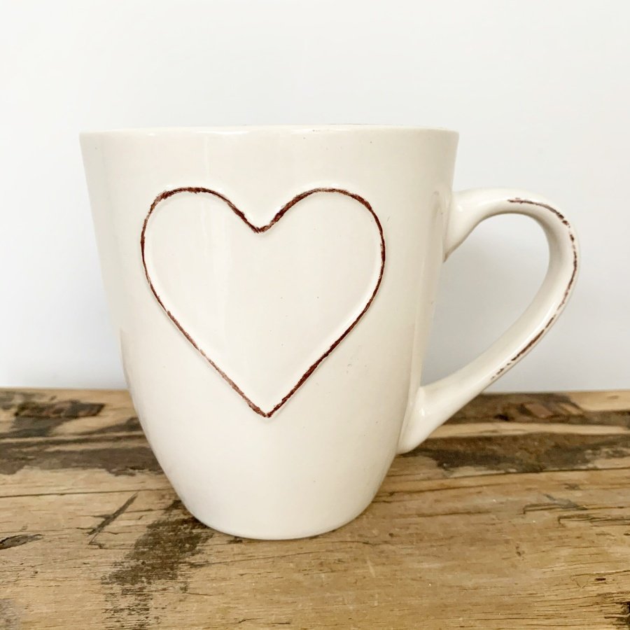 KG0621 / Heart Embossed Mug Cream, 11cm 42364 Kitchen & Dining