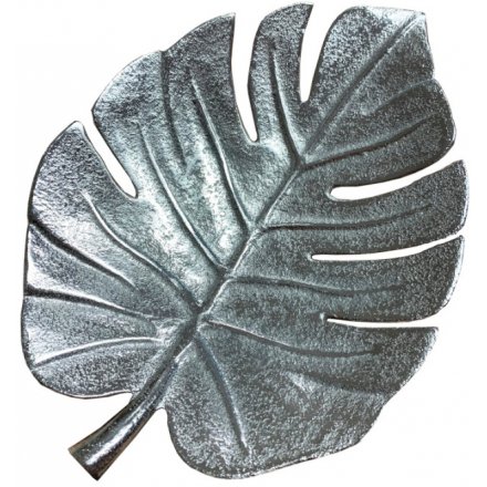 Medium Aluminium Leaf Dish 21cm