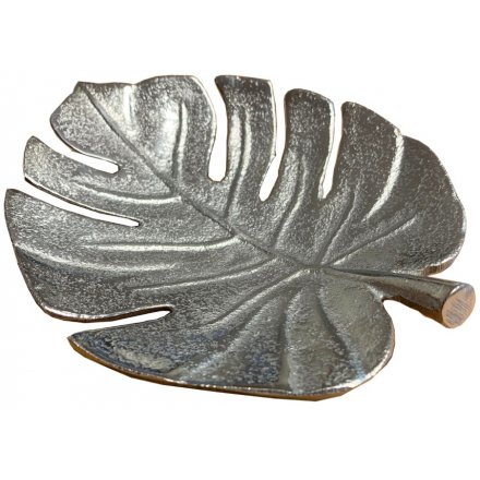 Small Aluminium Leaf Dish, 15cm