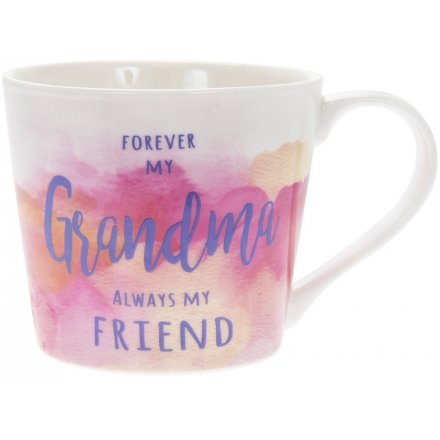  A pretty water colour design mug with a lovely Grandma slogan.