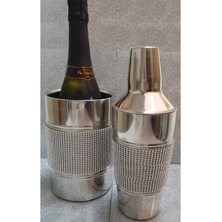 Add a little glamour to your home with this stylish silver and diamond bottle holder. A great gift item!
