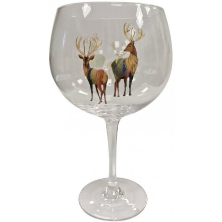 A stylish gin drinking glass with a modern stag motif. A unique gift item!