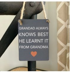  A Sweet and simple hanging metal sign featuring a sentimental quote 