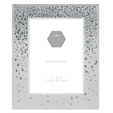  Bring a glittery shimmer to your home with this beautifully finished mirrored picture frame with an added falling star 
