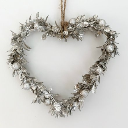 Champagne Heart Wreath, 18cm 