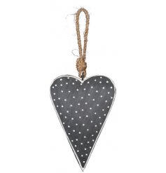 Bring a Nordic feel to your tree decor with this charmingly simple hanging metal heart decoration