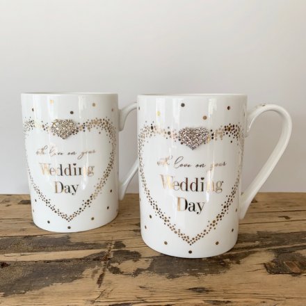  A Fine China Mug beautifully decorated with a silver foil dot decal and added diamonte heart feature 