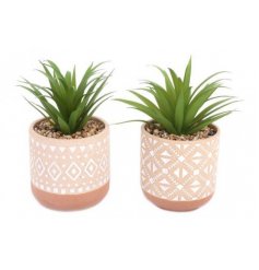  Charming little accessories to bring to any shelf or windowsill in the home 
