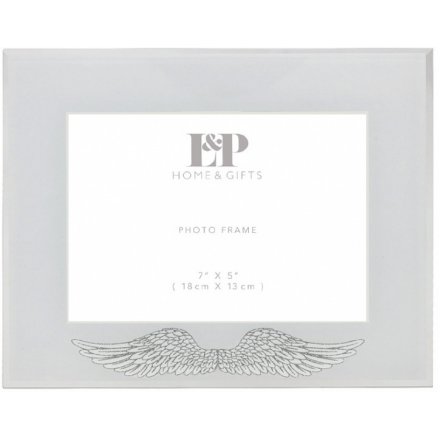  A gorgeous Mirrored Picture Frame featuring a glittery angel wing decal 