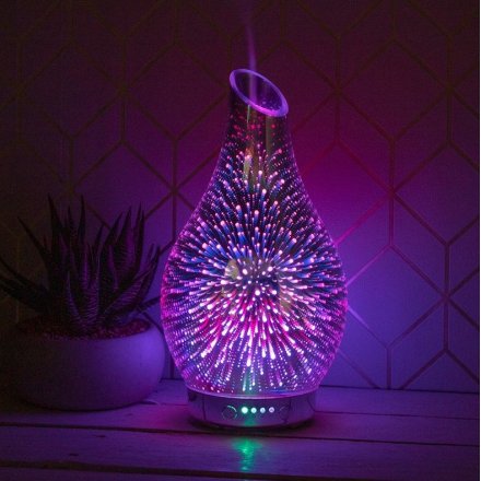   Decorated with a gorgeous 3D firework decal, this Humidifier also features a calming colour changing LED fitting insid