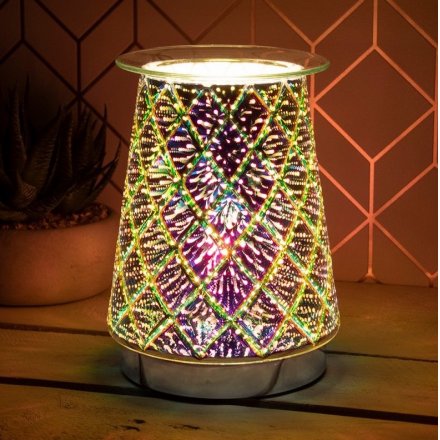An attractive melt and oil burner lamp with a striking 3D design. 