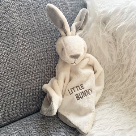  A neutral coloured Little Bunny blanket comforter. 