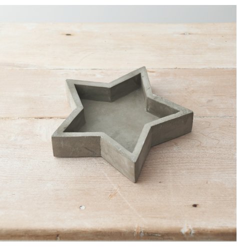 Laid back chic. This cement star is on trend and effortlessly cool with raw interior appeal.