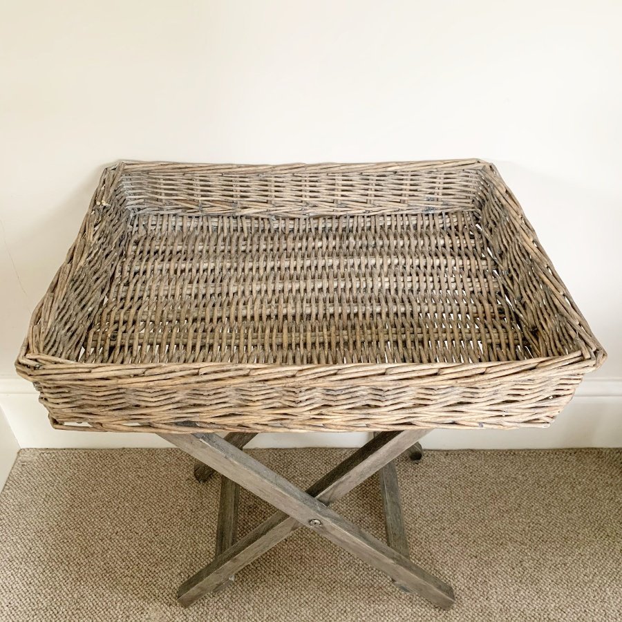 Wicker Tray Table 51235 Kitchen & Dining / Trays, Coasters