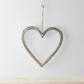  A small and simplistic ornamental heart set with a distressed feature and jute string hanger 