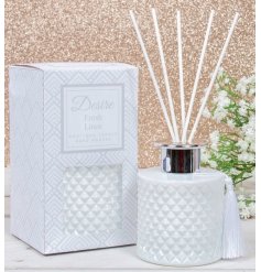 Bring a fresh scent to your home with this beautifully designed Desire Diffuser 