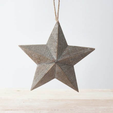 A simplistic themed hanging wooden star set with a rustic neutral tone and chunky rope hanger