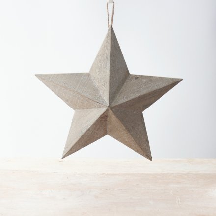 A simplistic themed hanging wooden star set with a rustic neutral tone and chunky rope hanger