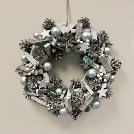 Silver and Grey Bauble Wreath 