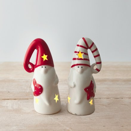 Cheery and festive themed decorations to bring to your home at Christmas Time 