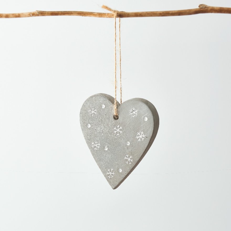 Hanging Concrete Heart With Snowflakes, 8.5cm